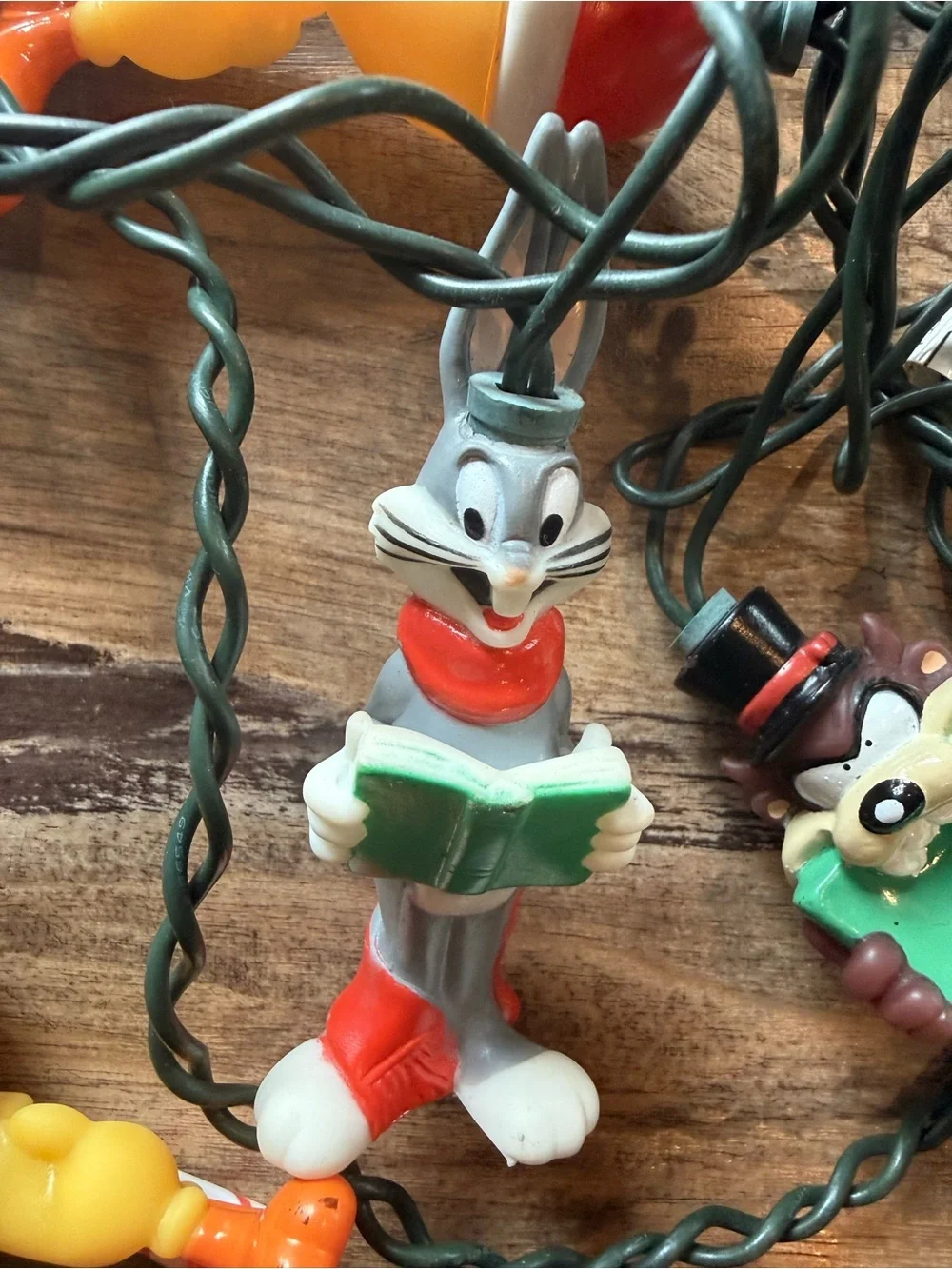 Nostalgic Looney Tunes Christmas Character String Lights Bugs Tweety Taz
